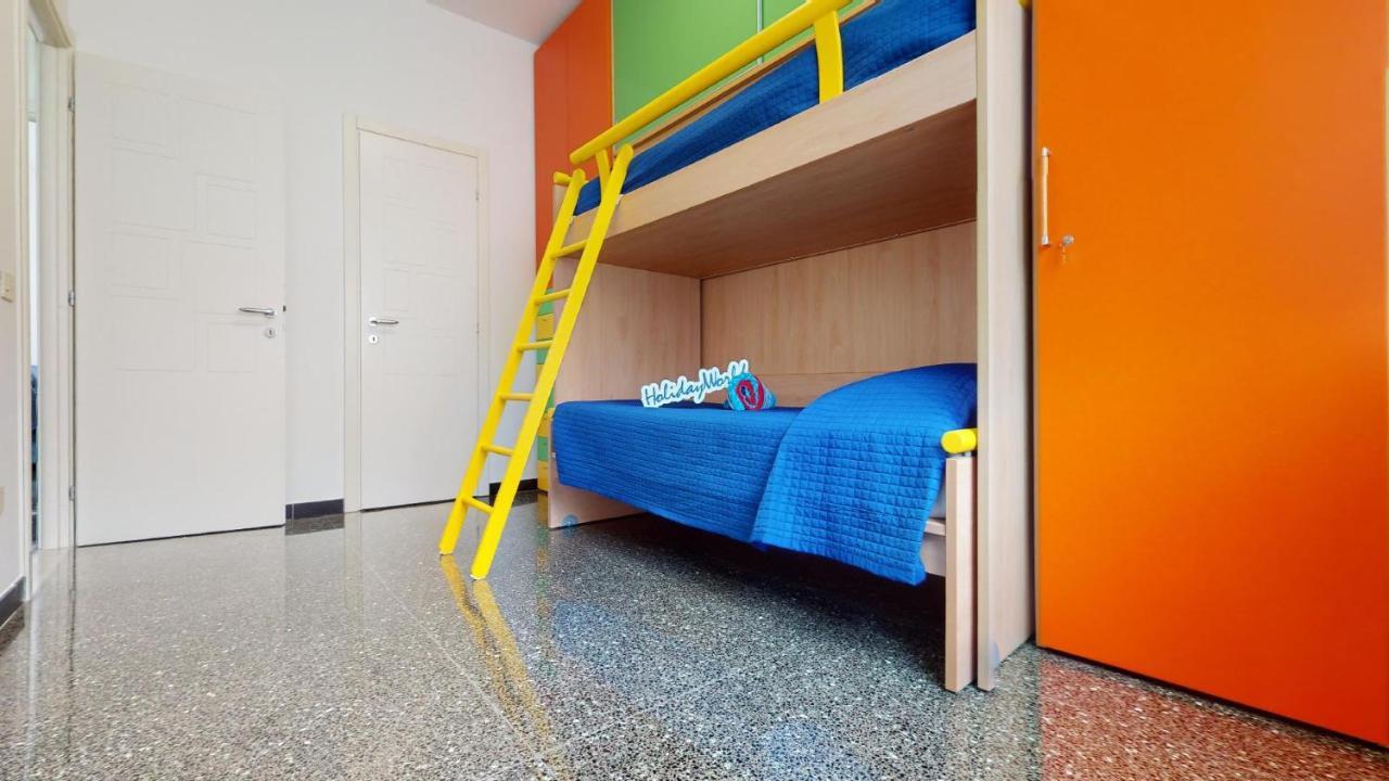 House Azzurra By Holiday World Генуя Экстерьер фото